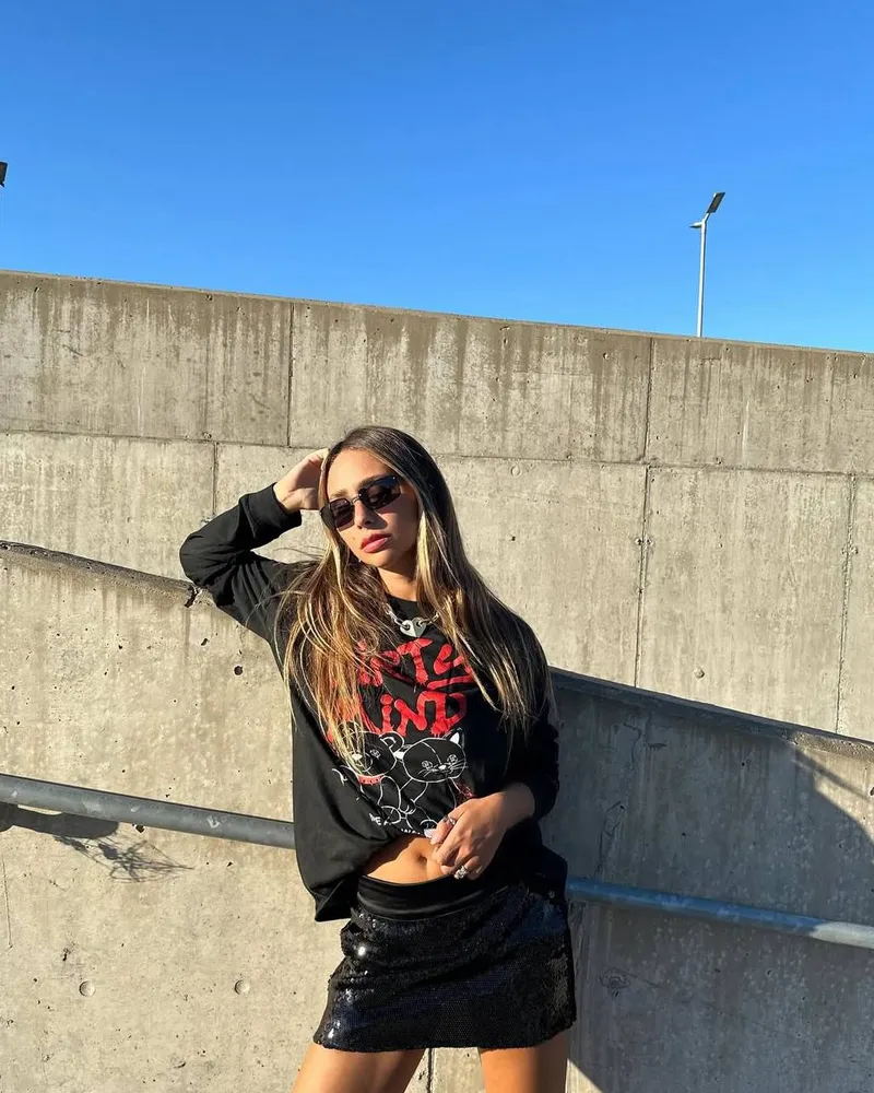 Pendik Escort Escort İlanı Burcu - %100 Gerçek Fotoğraflı Randevu