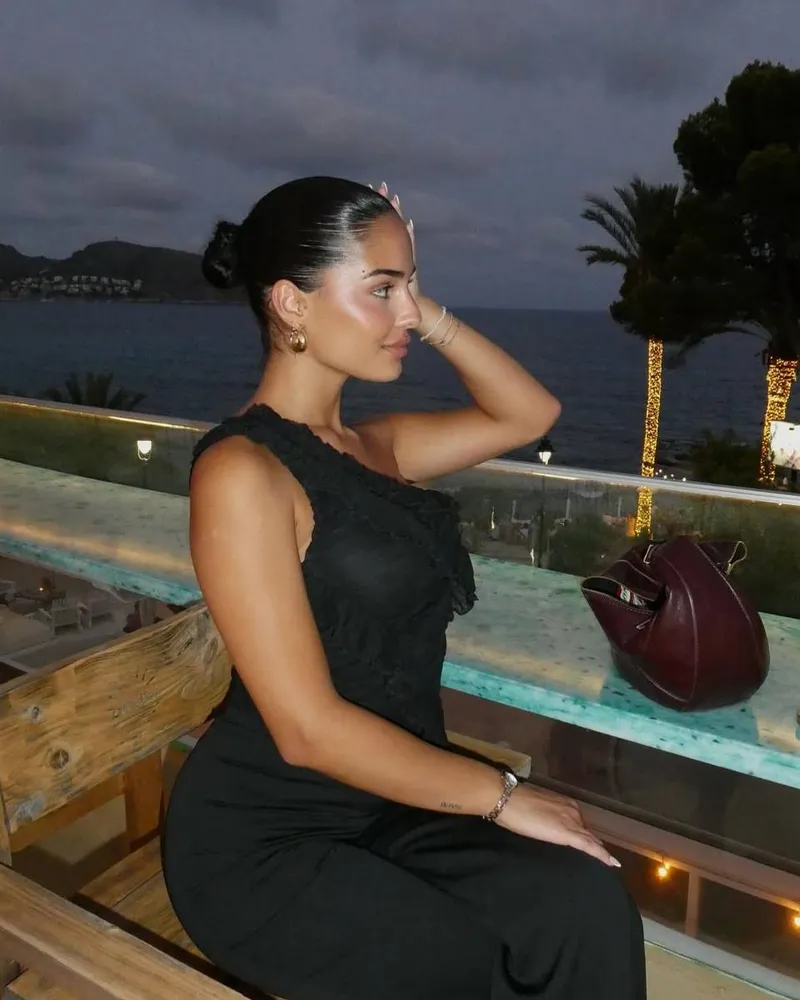 Pendik Escort Escort İlanı Hazal - %100 Gerçek Fotoğraflı Randevu