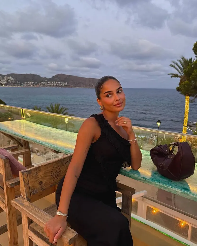 Pendik Escort Escort İlanı Meltem - %100 Gerçek Fotoğraflı Randevu